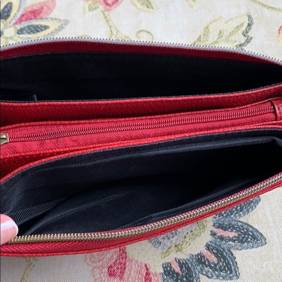 Clutch/wristlet/wallet - Picture 4 of 5